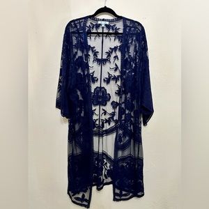 She & Sky lace duster, kimono, lingerie topper, or swimsuit coverup. M/L